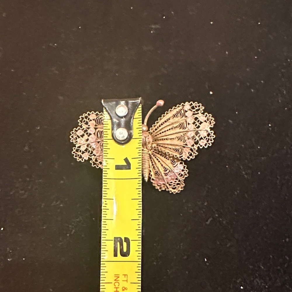 Antique 800 Silver Filigree Butterfly Brooch – Gold Wash – 3D Design - Picture 3 of 4